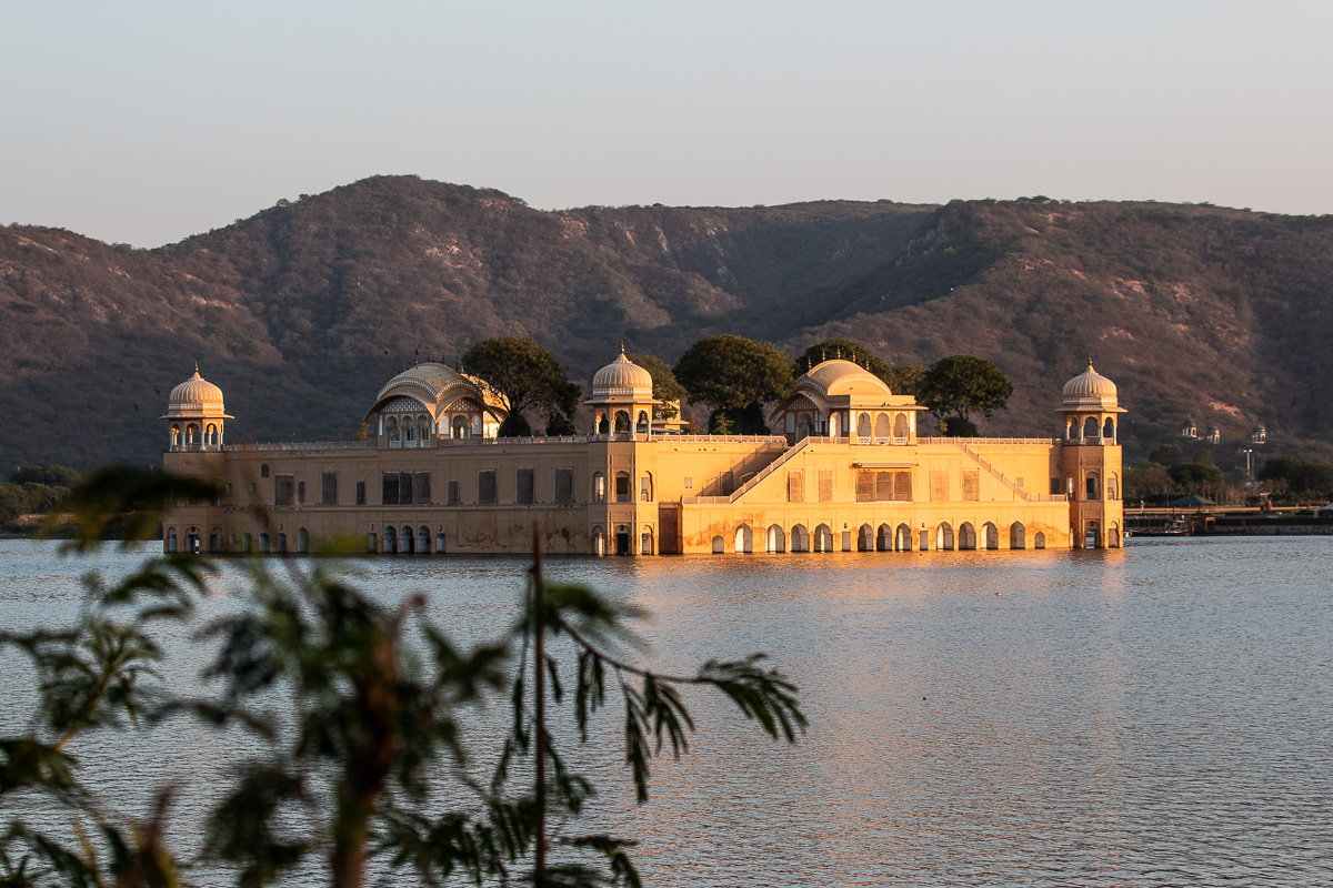 Palace in the lake / India